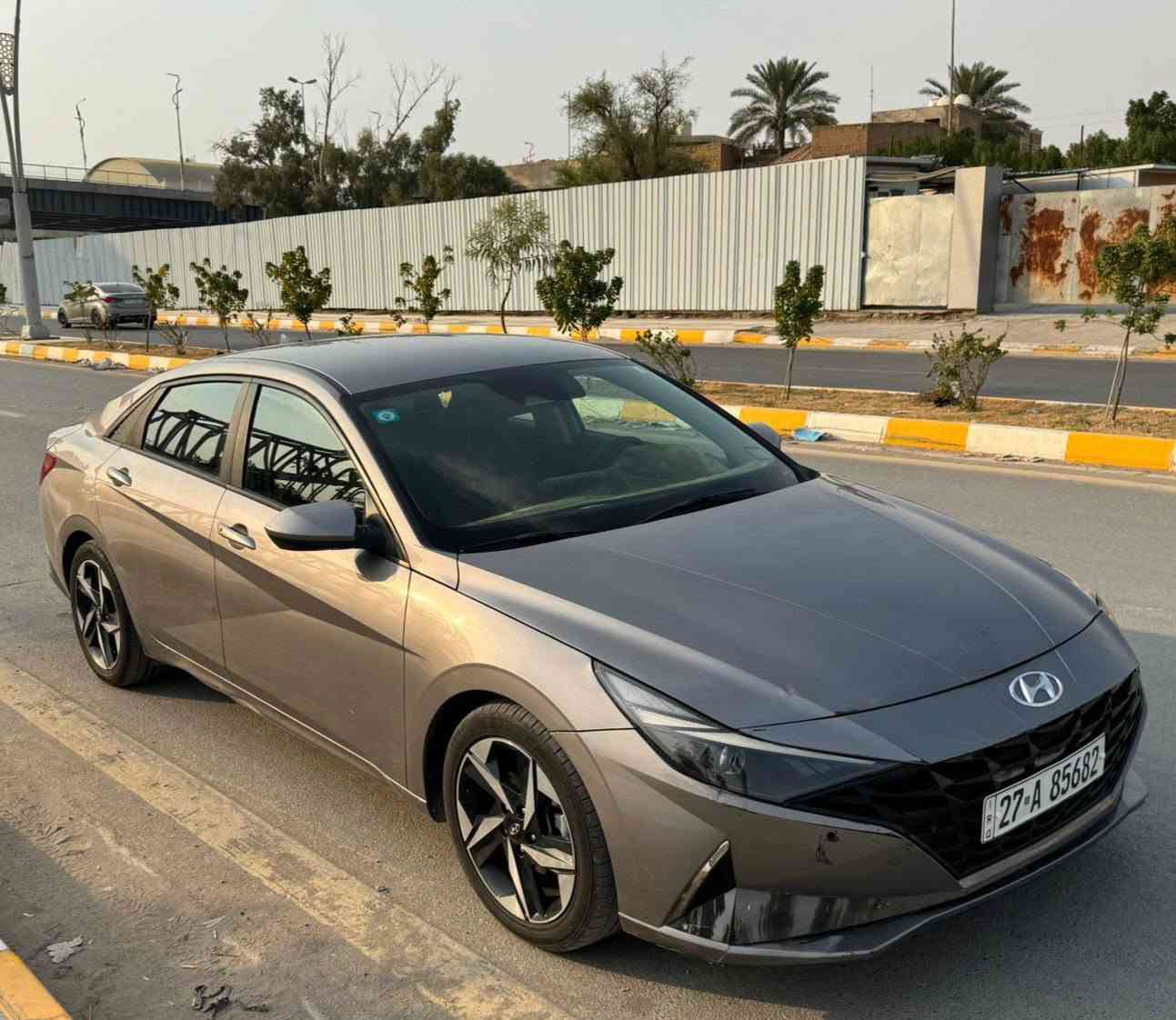 السلام عليكم،،،
النترا2023 معوقين ذي قار 
 فول مواصفات ما عدا البصمه 

مكفوله من التبديل ليبل واحد

تصليح فقط 

حجم المحرك: (2000) دوش

شاشه دجيتل متصله بالكامل 

بصمة تشغيل 

بصمة ابواب  

بصمة صندوق

هند بريك بصمه 

تشغيل عن بعد

رادار امامي رادار خلفي وجانبي

حساسات امامية 

تحديد مسار

مدخلين شحن واوكس 

تبريد ثلج

تشغيل عن بعد

تدفئة كراسي

إضاءة LED

ويل كب 

شاشة تحكم لمس

اندرويد اوتو

ابل كار بلاي

خرائط 

دخول ذكي

كاميرا خلفية دوارة 

حساسات اطارات

اضويه أمريكا اصليات

مثبت سرعة Cross

اضوية امامية LED

نضام قيادة ذاتية

3انضمة قيادة (eso, Nor, Sport)

السعر 145 وبيها مجال بسيط

للتواصل على الارقام التالية

*********** 

***********
