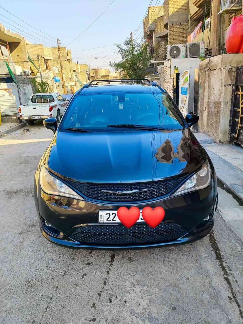 السلام عليكم 
للبيع كرايسلر باسفيكا 2019 فئة S فول مواصفات عدا الفتحه حادث باب خلف السائق مبدل اصلي نفس اللون بدون قطره صبغ بجم كبس رقم اربيل بيه مكينه مال 23 وهذا الممشى حقيقي مال المكينه السعر ب203 وبيه مجال بسيط  للتواصل *********** متوفر واتساب أيضا
