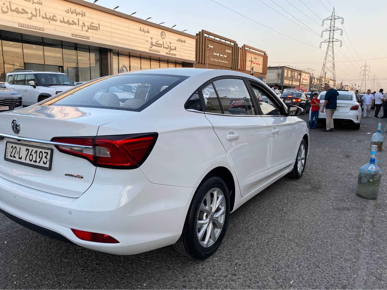 MG5   2023   Comford 
کۆمفۆرد بەسمە ناو زەرد کامیرە حەساس ڤۆلیۆم تەحکم سوکان و تەحدید سورعە لایت لید و زینون بیلادی تاخم گاعیە قالب ٢ بست pdr هەیە بێ سبوغ بێ لێدان بێ تەزرە هەمووی بەشەرت نرخی ٩٨ و مەجالی کەم 
*********** أربيل, العراق

