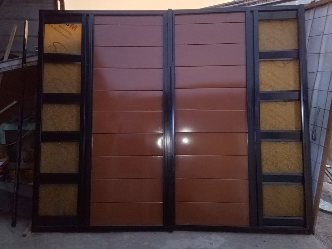 باب خارجي السعر ٢٥٠ بغداد الحسينية الهاتف *********** يوجد توصيل بغداد

