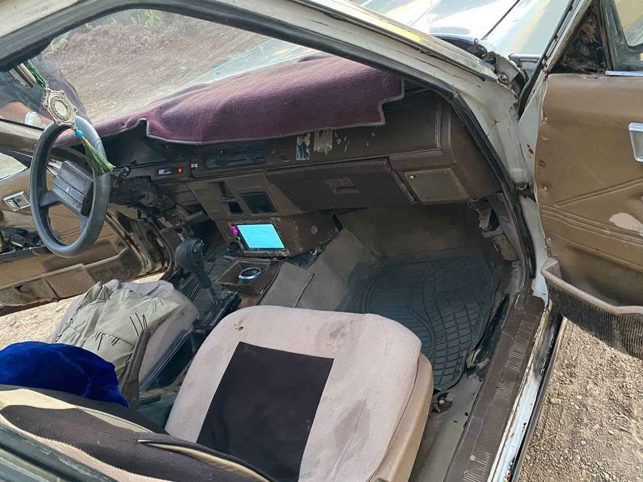 سوبر موديل 85 محرك 2ونص رقم انبار انكليزي تحويل مباشر 
السعر
40 وبيها مجال
للتواصل 
***********
