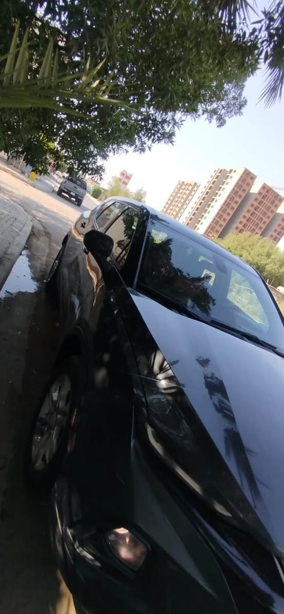 بيع فقط
شوفرليت بلايزر 2LT موديل 2020 
رقم بغداد باسمي سنويه لغاية 2028
ماشيه 83 mi
بصمه اربع ابواب وتشغيل 
كامرا وشاشه بلاديه كار بلي 
كشن كهرباء 
تحكم ستيرن 
هند بريك بصمه 
تبريد امامي خلفي 
منافذ شحن امامي خلفي 
محرك 3600 / 3 انظمة قيادة 
تخم تاير جديد 
كشنات جلد 
ضرر السياره / بنيد وجاملغ مبدل 
دعاميه RS فقط 
السياره نضيفه جدا ومابيها اي نقص
مكان السياره بغداد الدوره 
معروضه 148  وبيها مجال 
للاستفسار *********** يوجد وتساب

