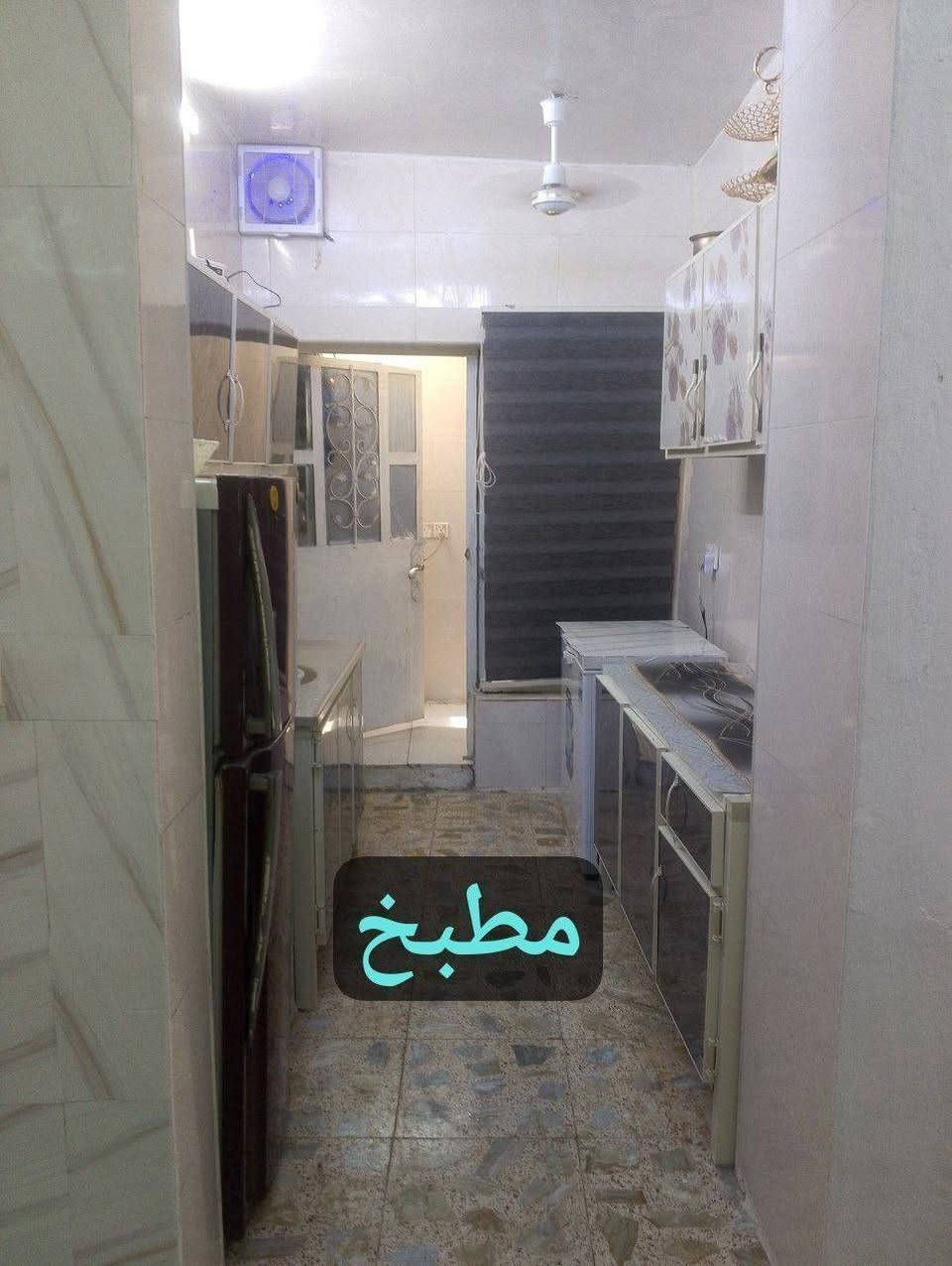مكلف بلنشر بيت 🏘️للبيع. في منطقه الكرغواليه
قريه ساده الصوافي يم مولده سيد خالد 

شارع تبليط.  ماي وكهرباء. نت ضوئي 

 مساحه 125 متر. واجهه 7. ونزال 18

مبني بلوك وكاشي طرمه سراميك.

استقبال وغرفه نوم ومطبخ وصحيات

وصاله. 

للتفاصيل اكثر اتصل ع الرقم 

***********
