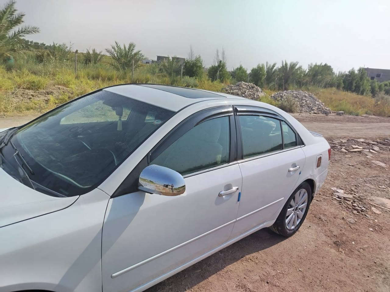 السلام عليكم  للبيع سونات ٢٠٠٦ خليجي رقم سليمانيه نكليزي تحويل وكاله لون ابيض كفاله ماعده جاملغ وبنيد صبغ مكينه ٦سندر كفاله مكان سياره واسط زبيديه سعر ب ٩٠ وبيه مجال ***********
