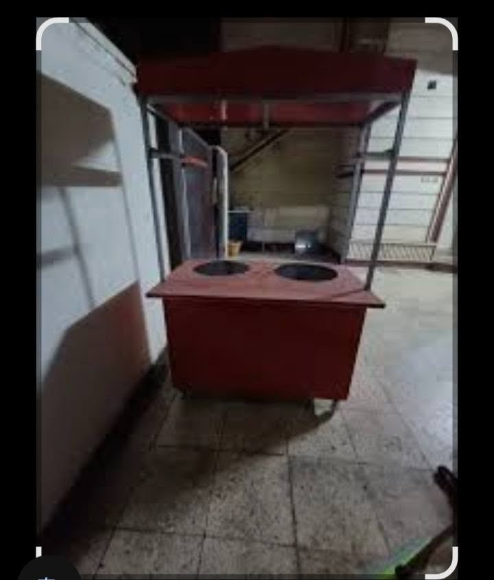 السلام عليكم عربانه مال لبلبي للبيع السعر 200 اي استفسار على هذا الرقم*********** عنواني بغداد حي الجامعه
