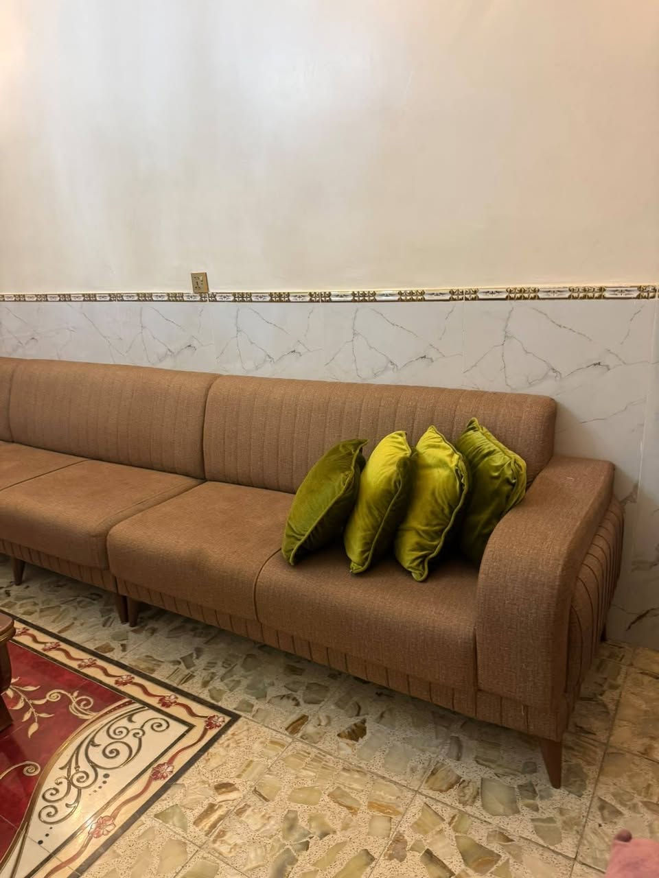 🔥🔥رجعنالكم بالجديد مثل ماعودتكم
تخم عراقي اصلي بتصميم تركي ولونه مثل ماموضح بالصوره يتحمل وصخ وجداً مميز وعصري الكعده مالته تكون كلش مريحه ودبل سفنج 

ينفع للهدايا او ديكور مميز وهادئ للبيت 

استخدام اسبوع مابي شخط وعلى فحص وبي ضمان 

حار ومكسب ورخيص🤭🤭🤭🤭 

سبب البيع الحجم الكبير 🫣🧐 

للاستفسار عن السعر تواصل خاص وبي مجال حك الجيه 

*********** 📍
