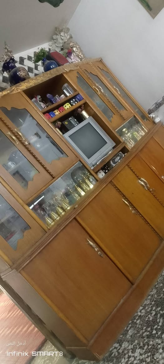 فرفور • معرض • العبيدي الرئاسي
