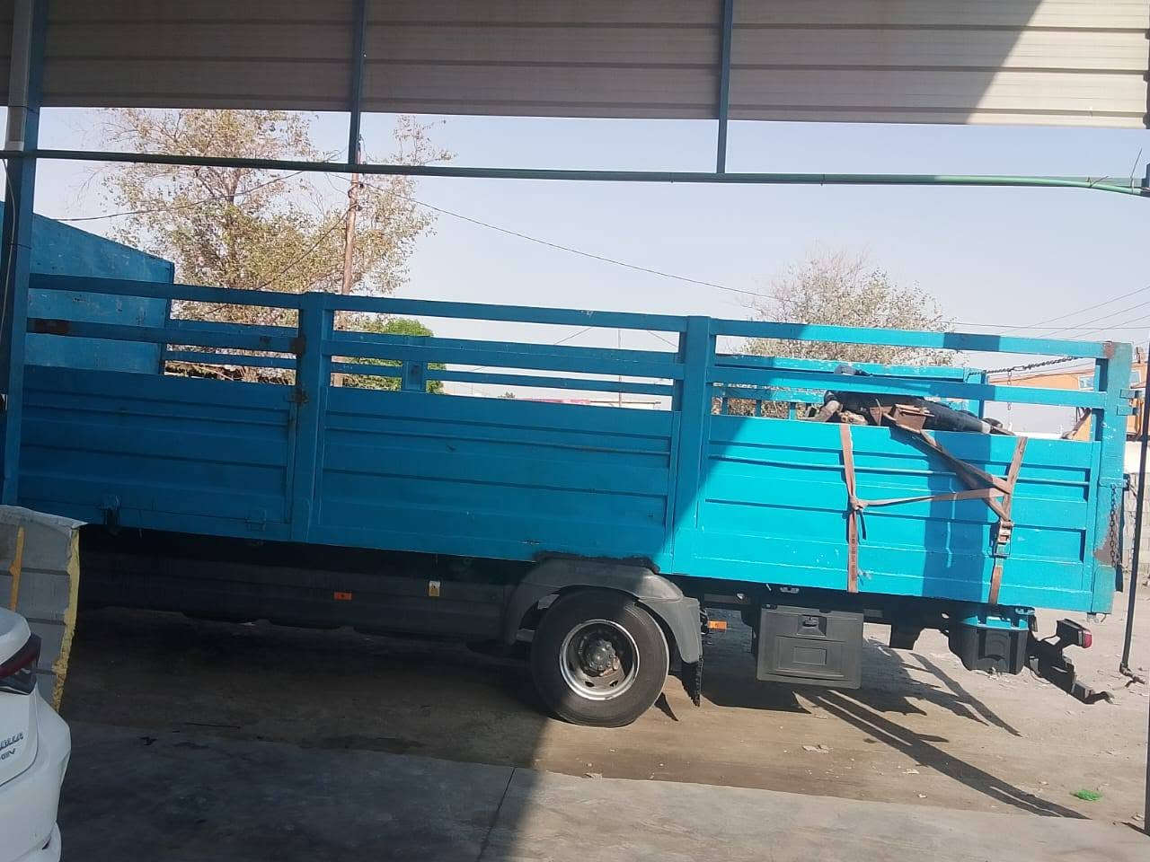 بدي اتيكو حمداني للبيع طول سبعة وربع گاعية حديد مكان بغداد السعر 9 ورقات للإستفسار ***********
