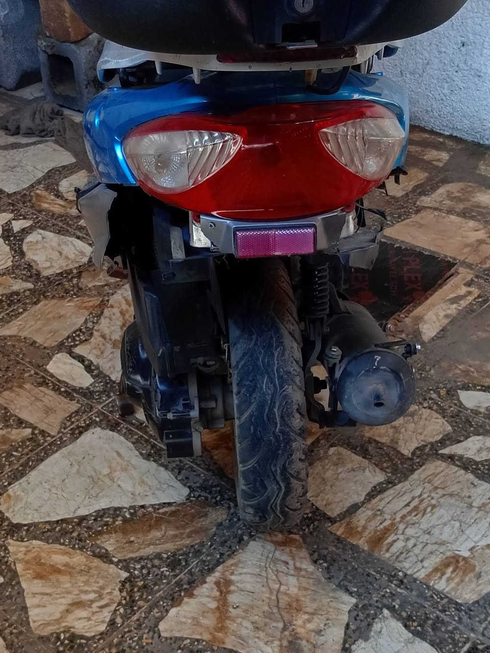 سلام عليكم للبيع سيام ماتشتغل بسبب فتحه بالجوين تبوك هوه سعره ٥ وترجع تشتغل طبيعي (نكره سلف) ونقوصاتها بسيطه.
((سعر ٢٠٠ بيه مجال مكاني بغداد واتساب ***********))
