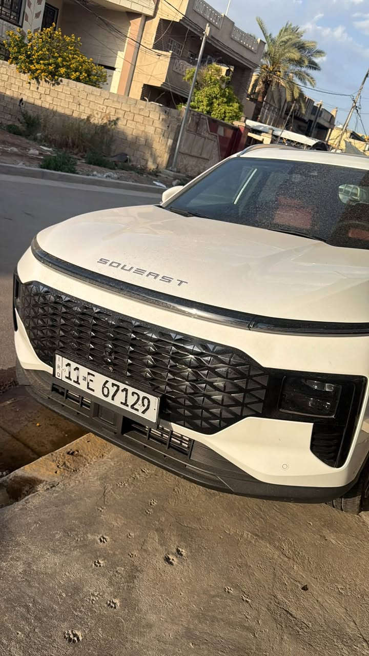 السلام عليكم سوئيست بريميوم 26 ماشيه 4000 الون ابيض داخل ماروني للبيع مرقم بغداد السعر 28 مليون مكانه بغداد 
***********
