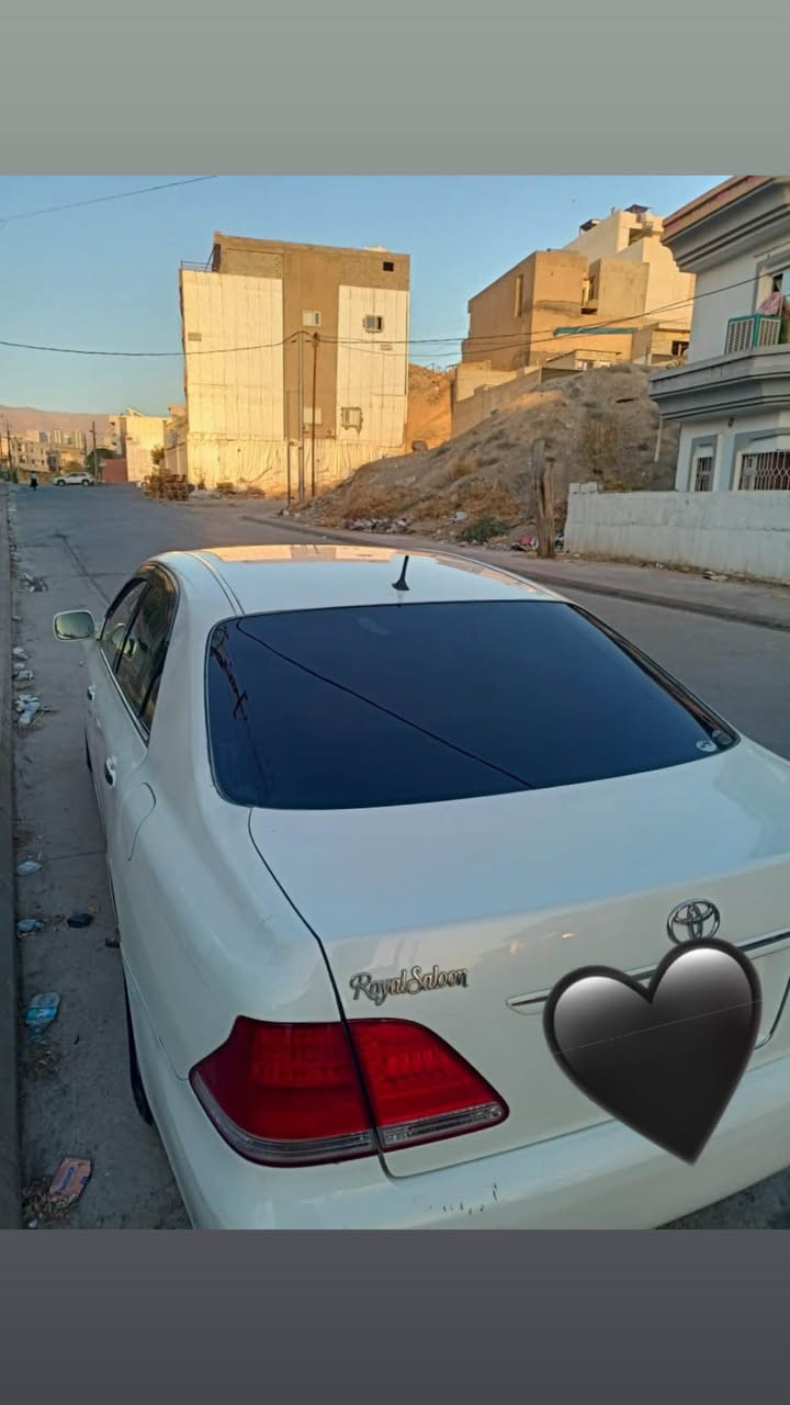 بەناوی خوای گەورە و میهرەبان
شاهینە بڕاوە ١٨٢ 
کۆد و باڕکۆدی هەیە بە ناوی خاوەنیەتی
سێ دووگمە
پەردە
شاشە و کامێرا
کارەبایی هەموو گیانی ئیشەکات
ناو ڕەساسی ساج سوور
کووشن قەیسی جڵدی دووبەی
بێ دوو کەڵ
چوار تایەی تازەی لە ژێرە
بێ مەسرەف 
گێڕ و مەکینەی بەشەرت
سەیارەیەکی جائیز و ڕێک و پێکە

ژمارەی خاوەنی : ***********

٥٠ گەڵا و مەجالێ برایانە❤️ Singapore

