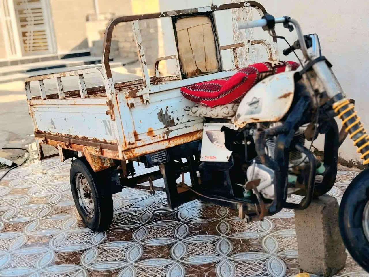 السلام عليكم
الستوته للبيع موديل 15 أوراق كامله بسمي شاصي كفاله
مكاني بل ناصريه قرب حي الصناعي 
السعر ( مليون 100 بيه مجال 
الرقم: ***********
