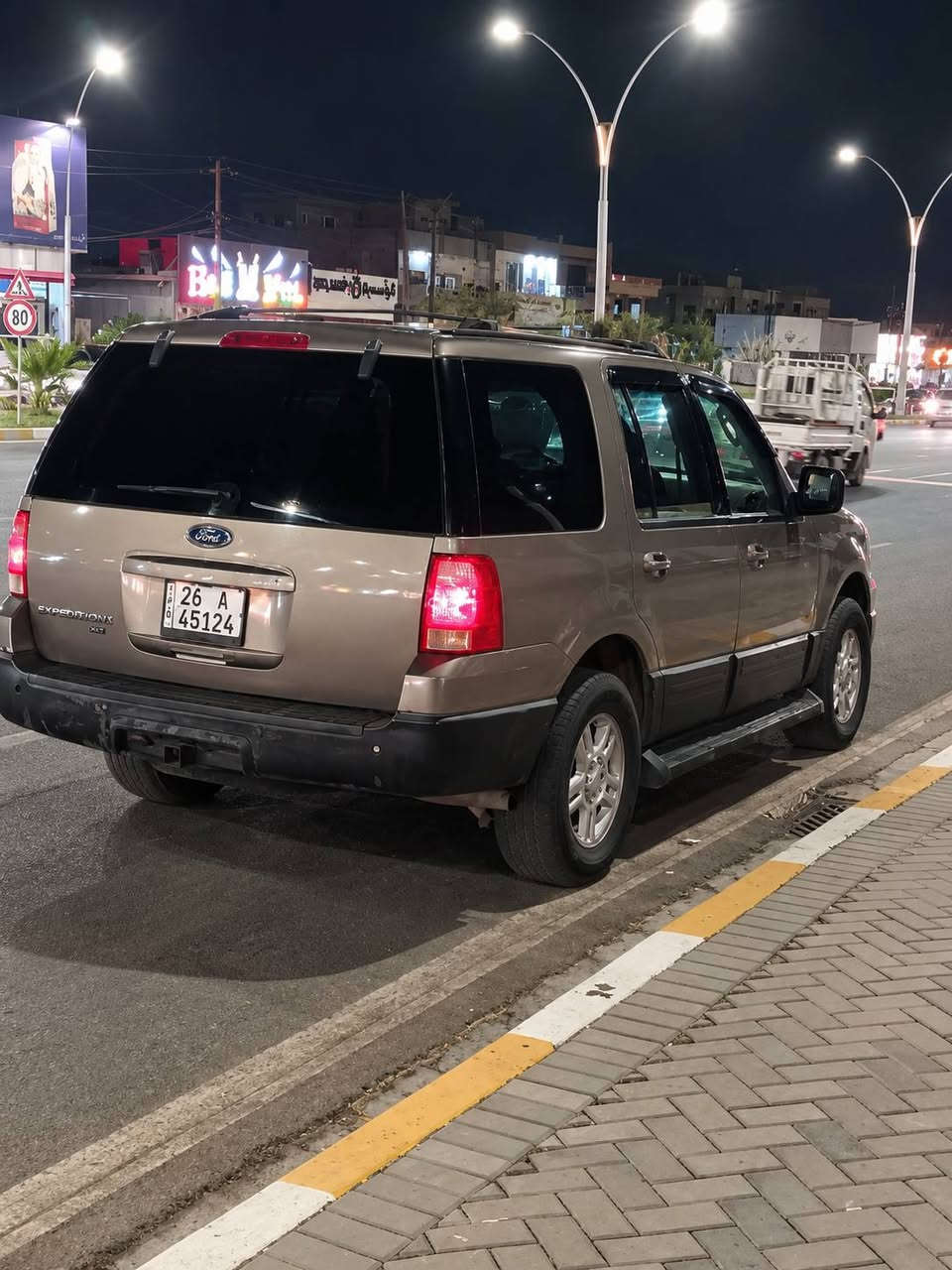 اكسبدشن ٢٠٠٣ • محرك V8 • رقم صلاح الدين