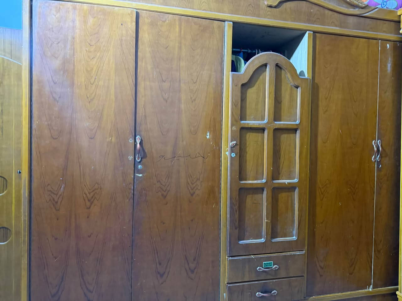 السلام عليكم
كنتور لبيع كنتور كلشي مابيه 
السعر ٢٠٠الف 
العنوان الناصريه حي الشهداء
رقمي ***********
