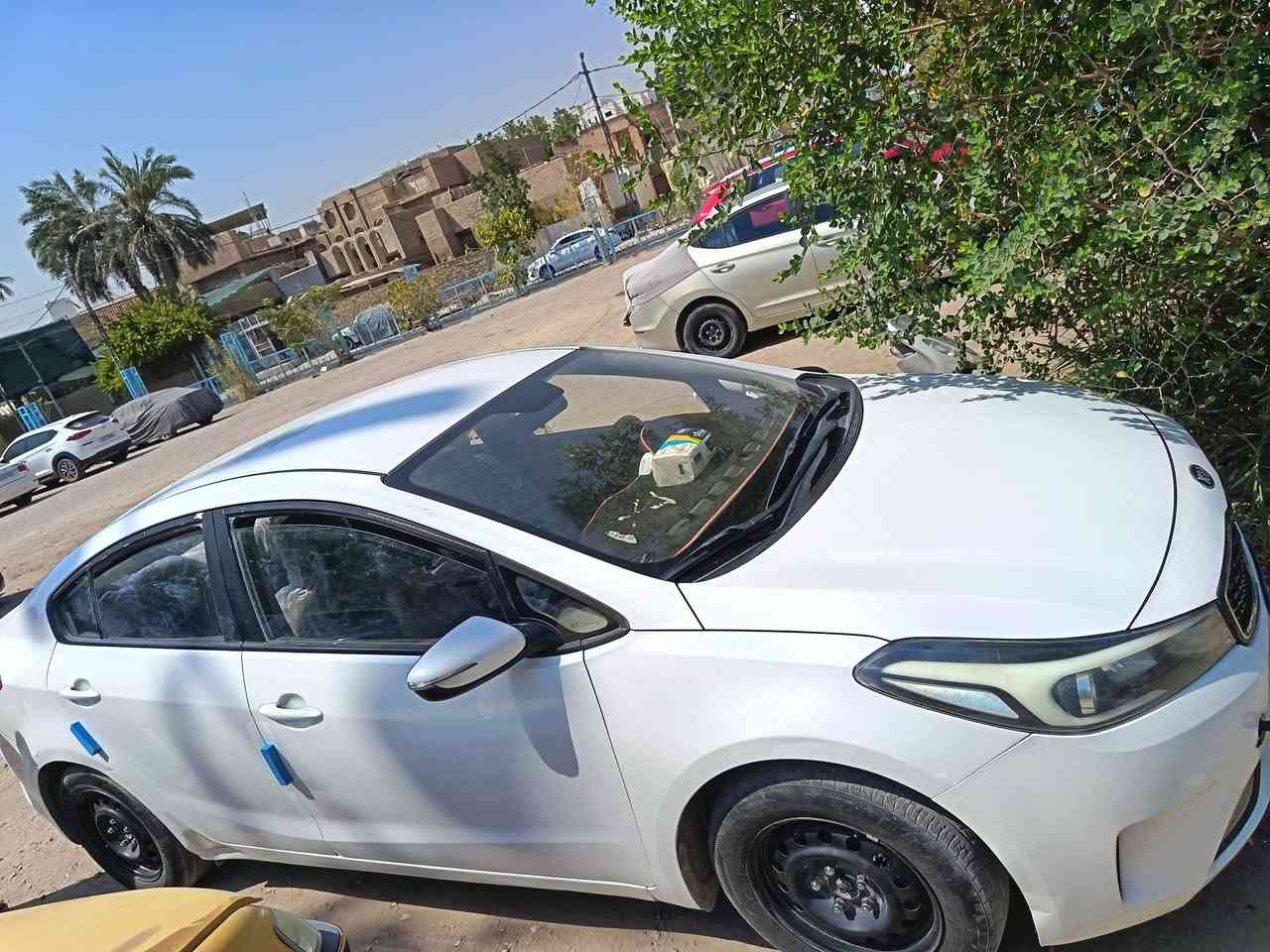 السلام عليكم
للبيع فقط
كيا سيراتو 2017
اربيل بأسم شركه سنوية ساقطه
محرك 1600 
خليجي ماشيه ٣٧٥ الف
سياره بيه بارد اباب السائق
والباقي كفاله 
كير محرك تبريد 
السعر115 
***********
مكاني نجف مكلف بالنشر
