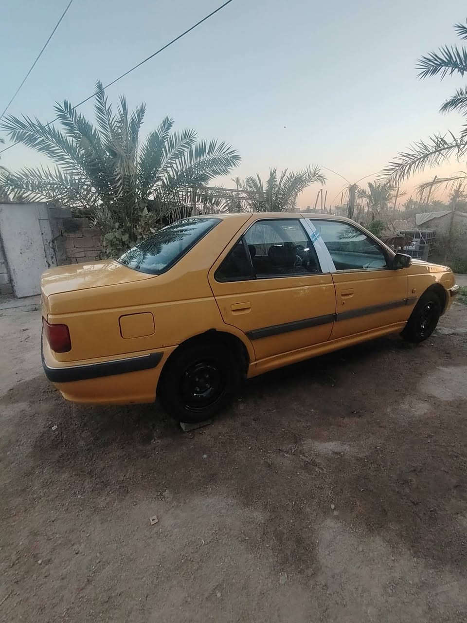 بيجو بارص 2015 للبيع او مراوس بسياره خصوصي
كير ومحرك كفاله
ولبدي مكفول من ضربه 
حداده جديده
تبريد شغال 
تخم تاير جديد
كهربائيات كلها شغاله

تحويل مباشر 
بصره/حمدان
*********** 
سعر 35 وبيها مجال
