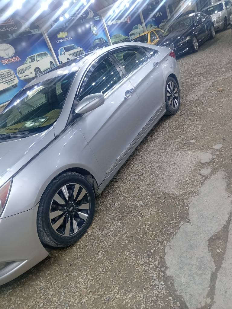 سوناتا موديل ٢٠١١ صبغ ٣ قطع جارد  سياره جديده كًير محرك جي دي  اي جديد بلادي تبريد شغال تخم تاير السياره فول مواصفات فتحه بصمة تشغيل سنتر شاشه دواخل جديده كهربائيات سنويه جديده مشروع وطني انكليزي بغداد مالكها جاري في كربلاء  اقاربي تحويل مباشر سعرها ٨٨ ورقه او مراوس مكانها كربلاء مكلف بالنشر... ت ***********   ***********واتساب ماسنجر مفتوح.. المايشتري وماعاجبه يعبر المنشور.. سياره جديده وجاهزه
