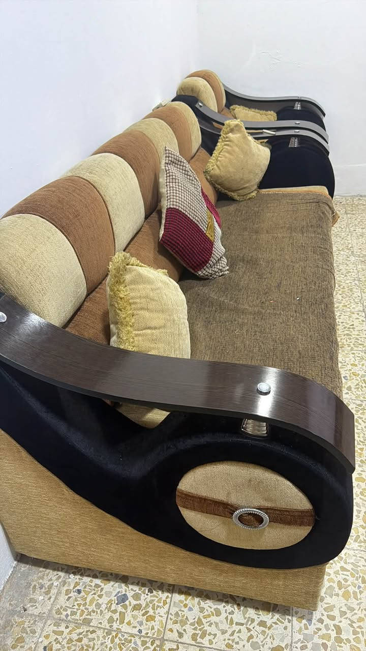 للبيع أسعار مناسبه جدا
عنوان حي الحدباء  
الرقم ‭***********‬
