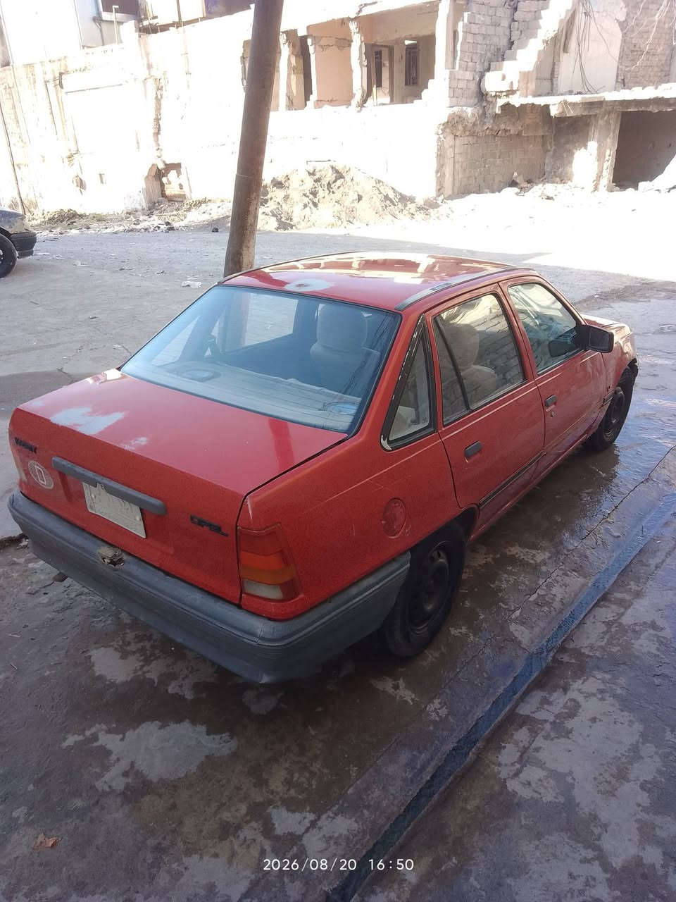 سلام عليكم للبيع سياره كاديت حجم 16 سنويا 29 شرط لتحويل كير ومحرك شرط سياره  كدام العين السعر 27 ورقه ... الرقم الهاتف *********** الاتصال
