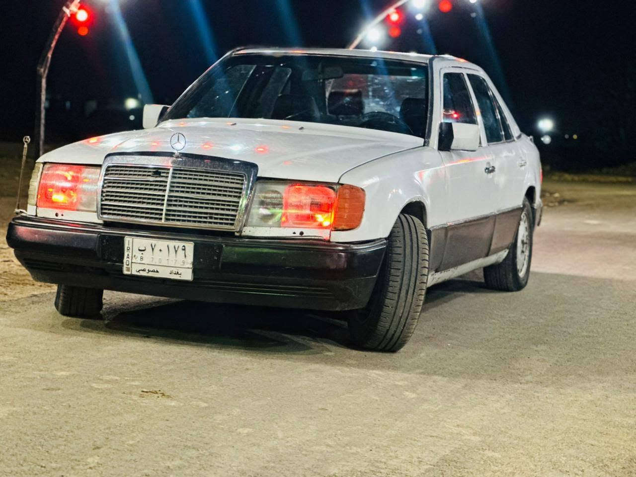 مرسيدس • مرخّص • ١٩٨٩