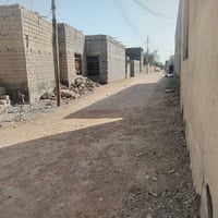 البيت البيع بلكوام يم الحسينيه ال ضاحي مساحه 200 متر غرفتين ومطبخ وصحي...