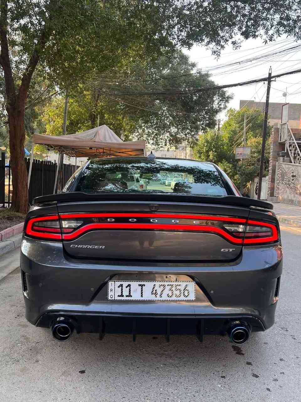 🔥 للبيع دودج تشارجر GT 2019 سوبر تراك 🔥

🚘 الموديل: Dodge Charger GT
📅 السنة: 2019
🛣️ الممشى: 68,000 ميل
📍 المكان: بغداد

✨ المواصفات والتفاصيل:
• فئة GT – Super Track Pak
• مكينة قوية وأداء رياضي
• كير أوتوماتيك
• جنوط رياضية
• إضاءة LED
• سبويلر خلفي
• دبل عادم رياضي
• داخلية مرتبة ونظيفة
• شكل رياضي مميز

🔧 حالة السيارة:
• السيارة حادثة سابقاً قطعتين
• الجاملغ معدل بارد
• البنيد نفسه مصلح
• السيارة مكفولة مكينة وكير 
السياره بيها اصبعين براس الشاصي
• الفحص والمعاينة على الطبيعة

📍 السيارة موجودة في بغداد

السعر 198 وبيها مجال بسيط

📩 للجادين فقط، مراسلة خاص لمعرفة السعر والتفاصيل.
***********  واتساب
🔥 سيارة مرتبة وحاضرة تجي تفحص وتشوف بعينك واحنه حاضرين 🔥

