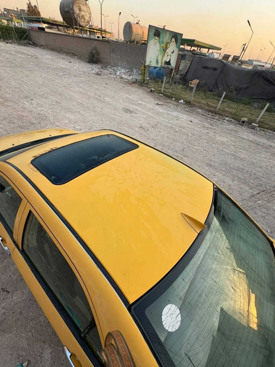 السلام عليكم ورحمة بيوايدي للبيع 
موديل 11 f3 محرك لانسر
سياره جاهزه تبريد جاهزه كبلل الشارع
السعر40 للستفسار ***********
