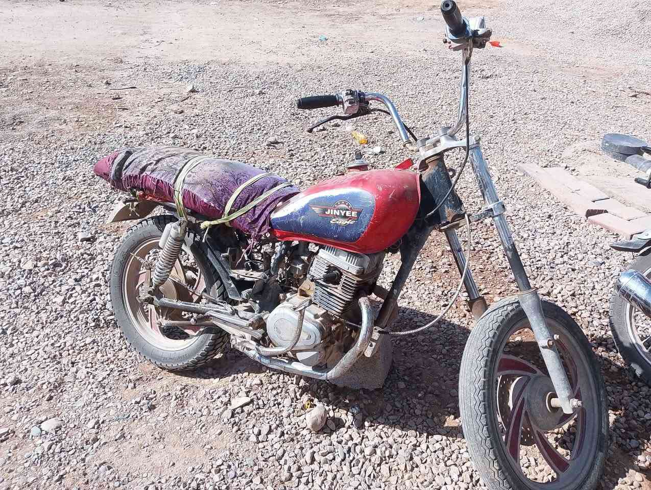 للبيع 125. وبيه مجال اتصل ***********
