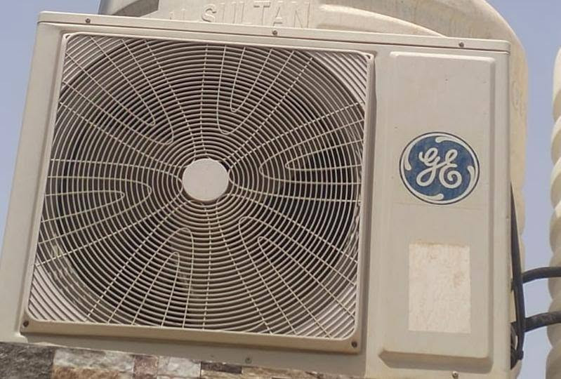 سبلت جنرال الكترك طن ونص على وضع الشركة غاز الشركة سبلت عملاق البرودة مالته تعادل طنين 
اخو الجديد 
كامل مع البواري والريمونت 
ماخذه ب950 الف
سعر البيع 450

بغداد المدينة 

للاتصال واتساب ***********
