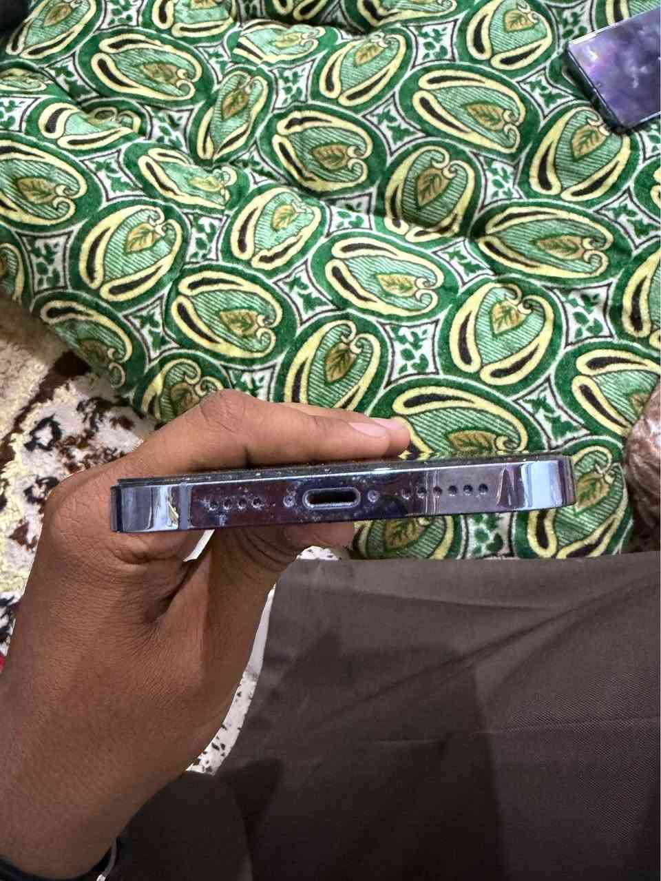 آيفون ١٣ برو ماكس لون بحري بلادي ما مفتوح بطاريه ٧٩ جهاز استخدام منزلي ما تعبان للبيع بسعر 750 ألف مكاني نجف حي ميسان رقم موبايل *********** النجف, العراق
