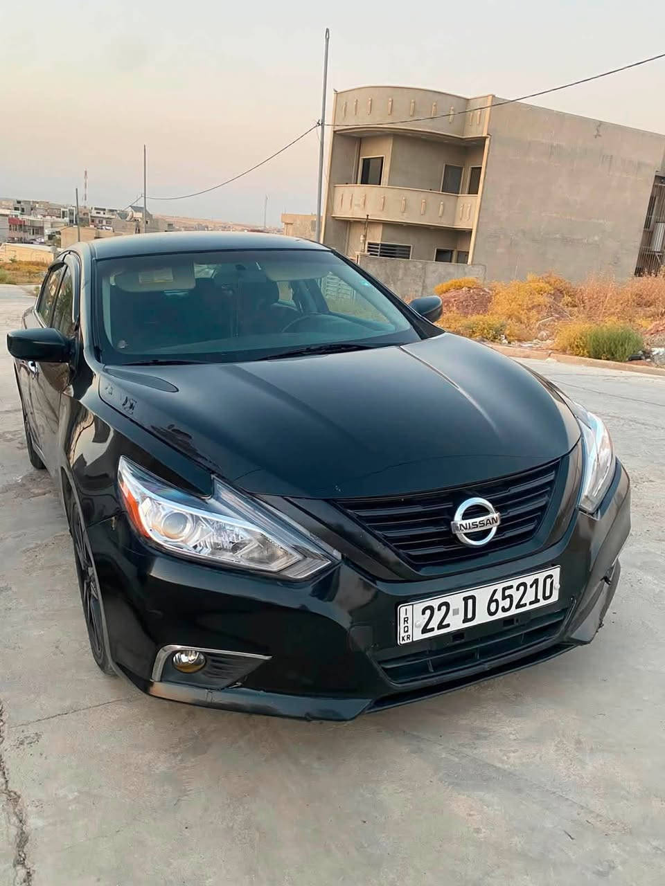 التيما ٢٠١٨ sv 
ضرر جاملغ النفر الامامي لون اسود قطران 
ماشي ٢٦٠ ك 
كير مكينه حداديه شرط 
مكان سياره موصل 

***********
***********
