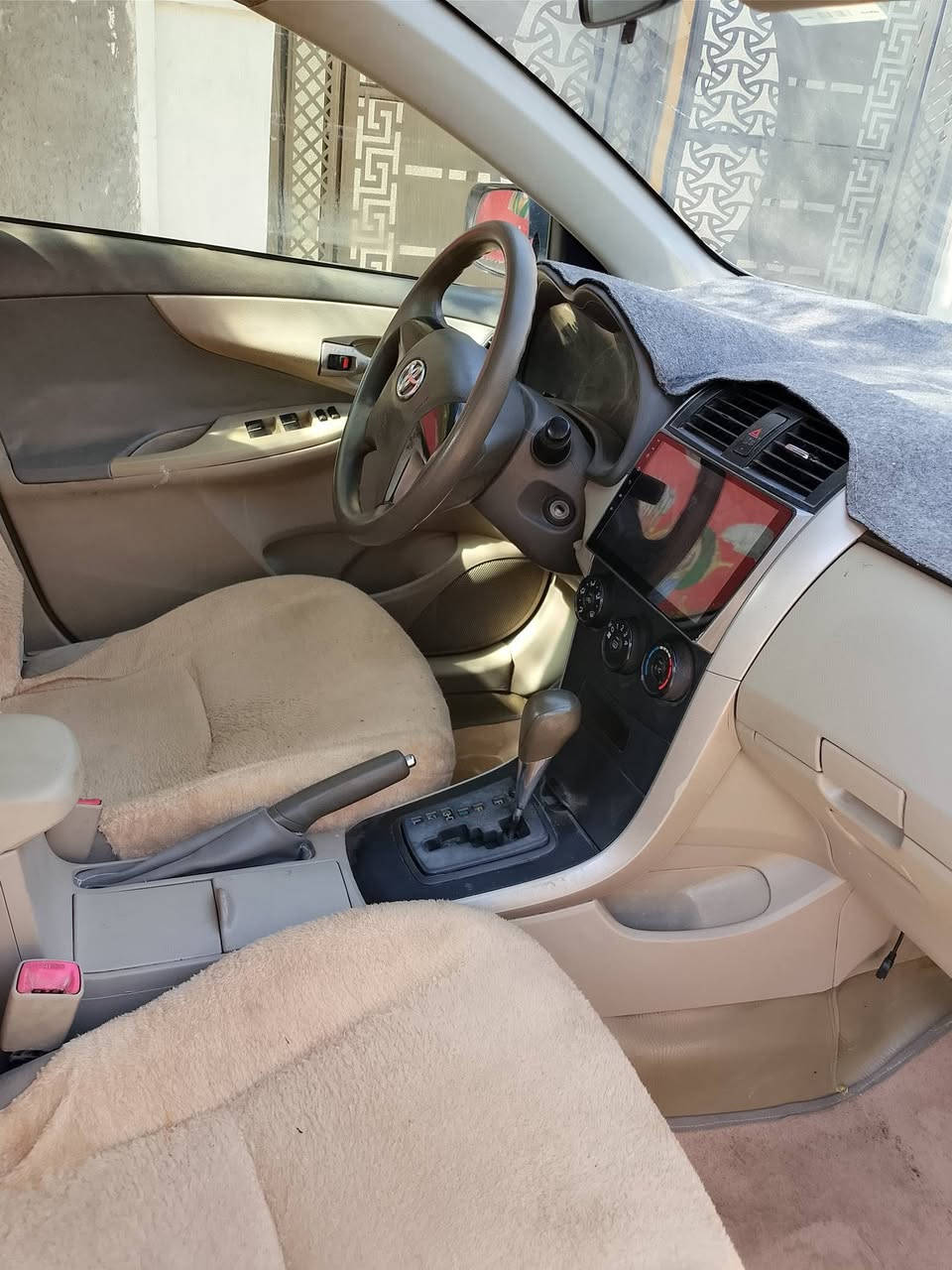 السلام عليكم بسبب الوعود اعيد النشر كورلا موديل 8 خليجي محدثه 13 رقم بغداد نكليزي بسمي شرط التحويل هزه بعده ماصاقطه سنويه ل٢٨ سياره مصبوغة حزام سونار موجود مكينه هستواني مسويه كير تبريد خير من الله مكاني واسط نعمانيه للاستفسار ***********
