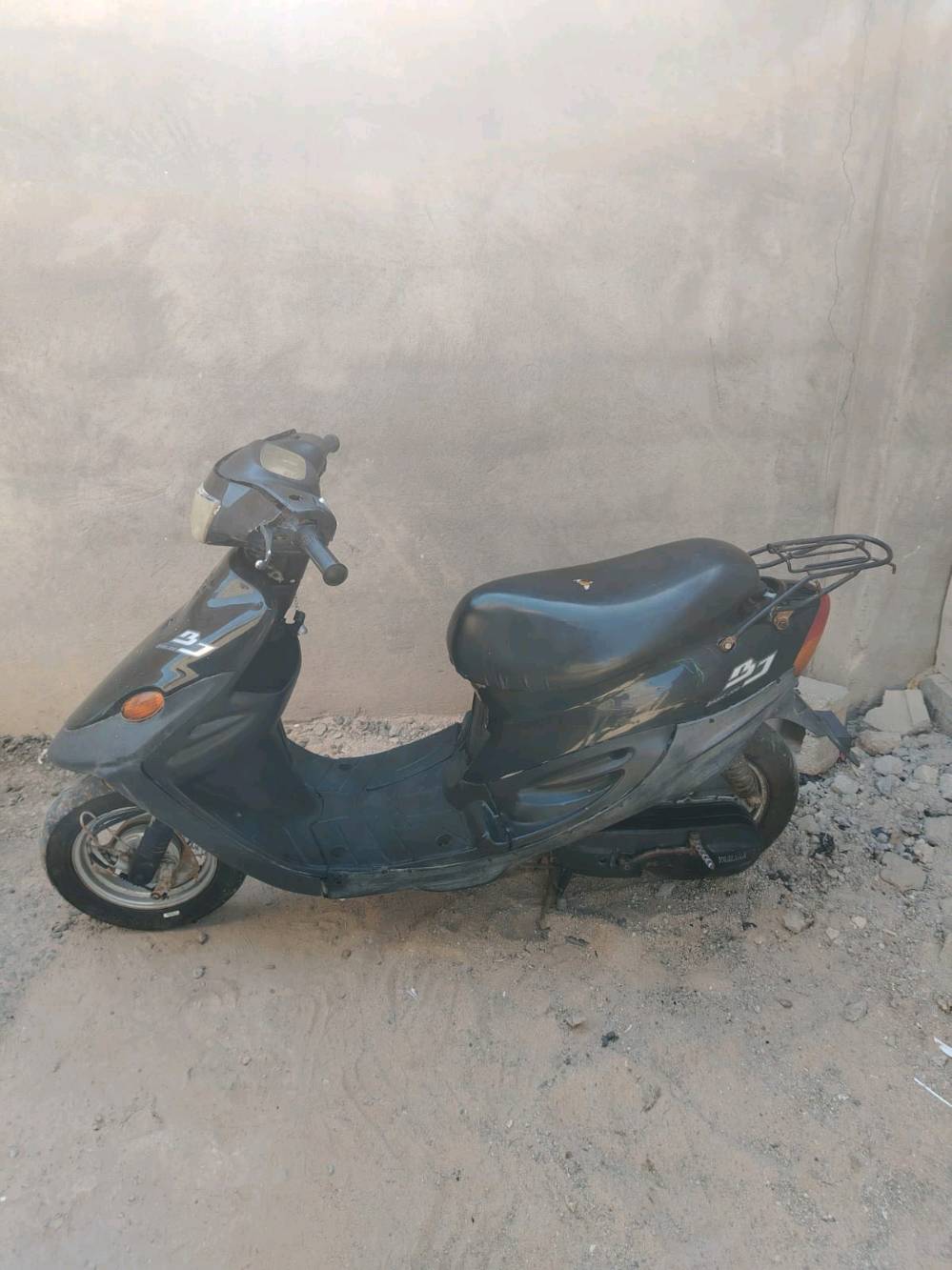 دراجه 9 نضيفه كلش مفتوحه مره وحده   نهضه تخبل مشي حلو  كهرباء وسلف يحتاج باتري دكه وحده تشتغل سعرها 285 وبيها مجال قليل مكان بصره ابو الخصيب اذا عندك مراوس وتنطي فرق عادي ***********