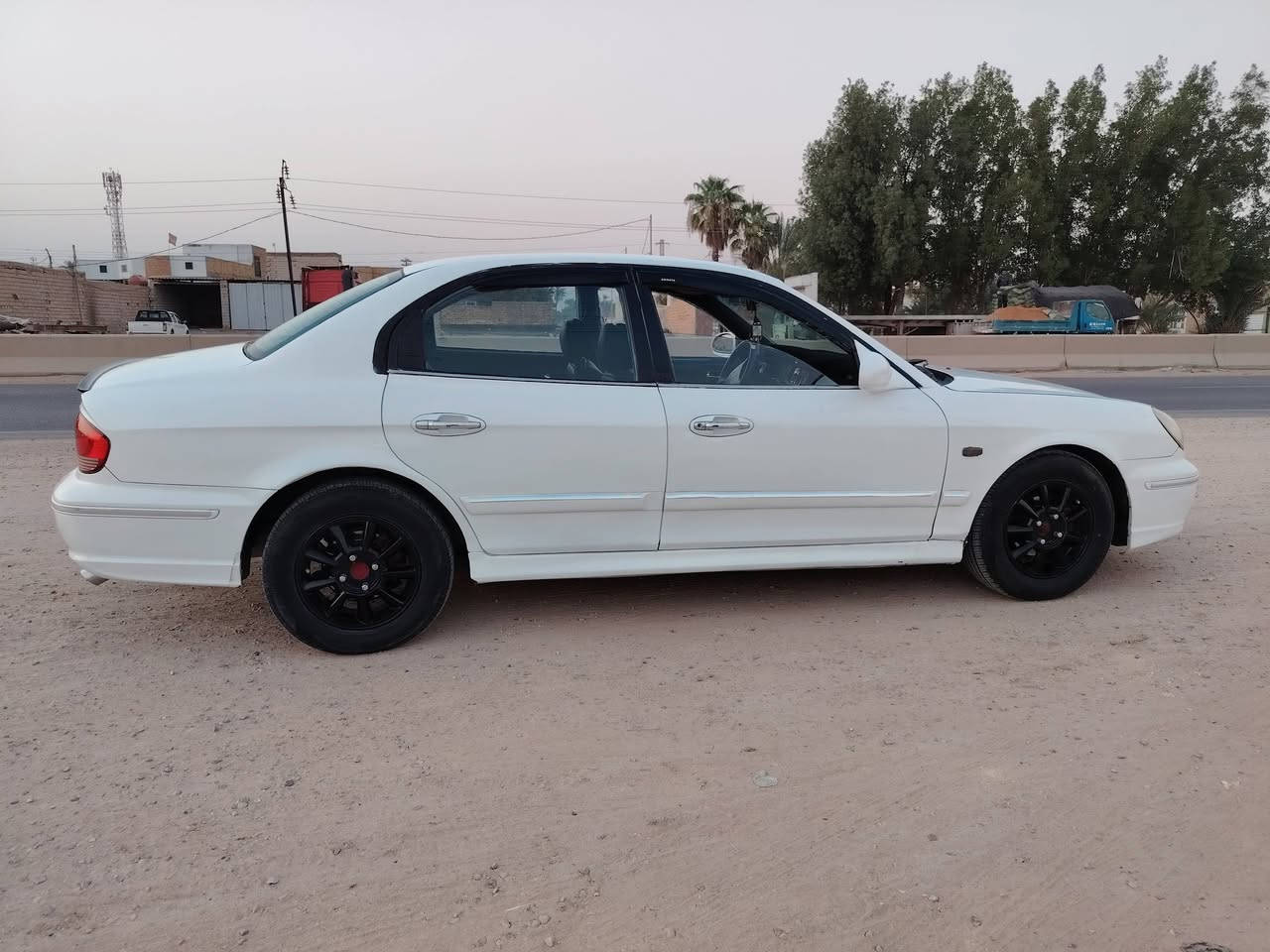 سوناتا وفود
نضيف وجاهز 

2001 بغداد

سنويه 2030
مكينه 4
محرك وكير حاويه جدد

حداديه جديده 

كهربائيات كله شغاله

مصبوغه عام جماليه 

تبريد جديد

كامره . وشاشه 

هزه جديده 

السعر 59

***********
