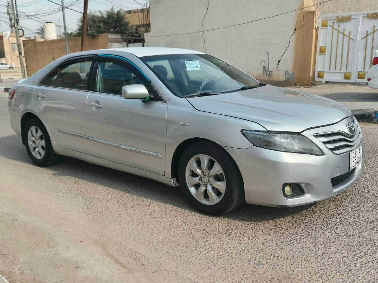 سلام عليكم سياره نوع كامري موديل 2007 خليجي تبريد ثلج تخم تاير حداديه وكير ومكنه كفايه  بيه مكانتا صبغ أبيع احزان  العنوان كربلاء السعر ٧٧بس نتصل ***********
