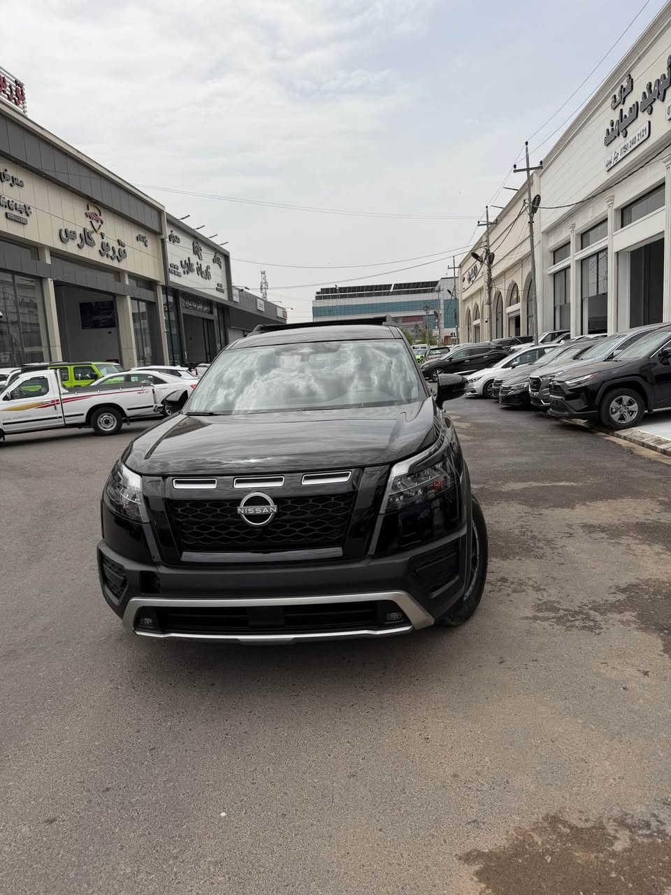 نیسان پاسفیندەر  موديل٢٠٢٤ 
موصفات rouge creck 
بجم کپس بدون ارباگ
صندوق مبدل بیلادی  جاملغ خلفی صبغ
سعر ٢٤٥
***********
