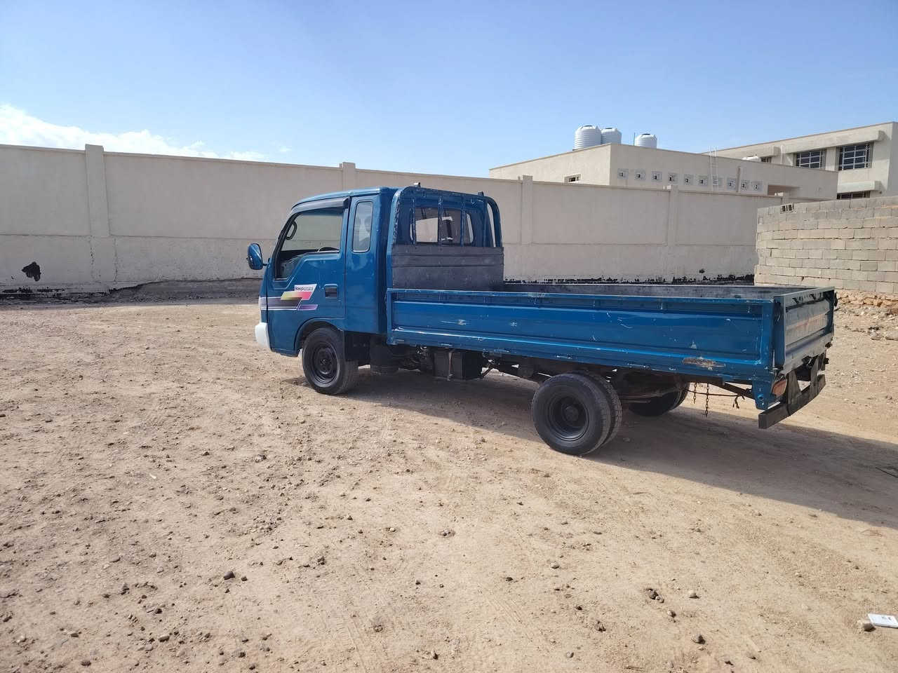 كيه سايلند 2002  ادوات حديده محرك كير اكسل كله شرط جديد مكفوله عشاير السعر ٣٥ بيها مجال ***********
