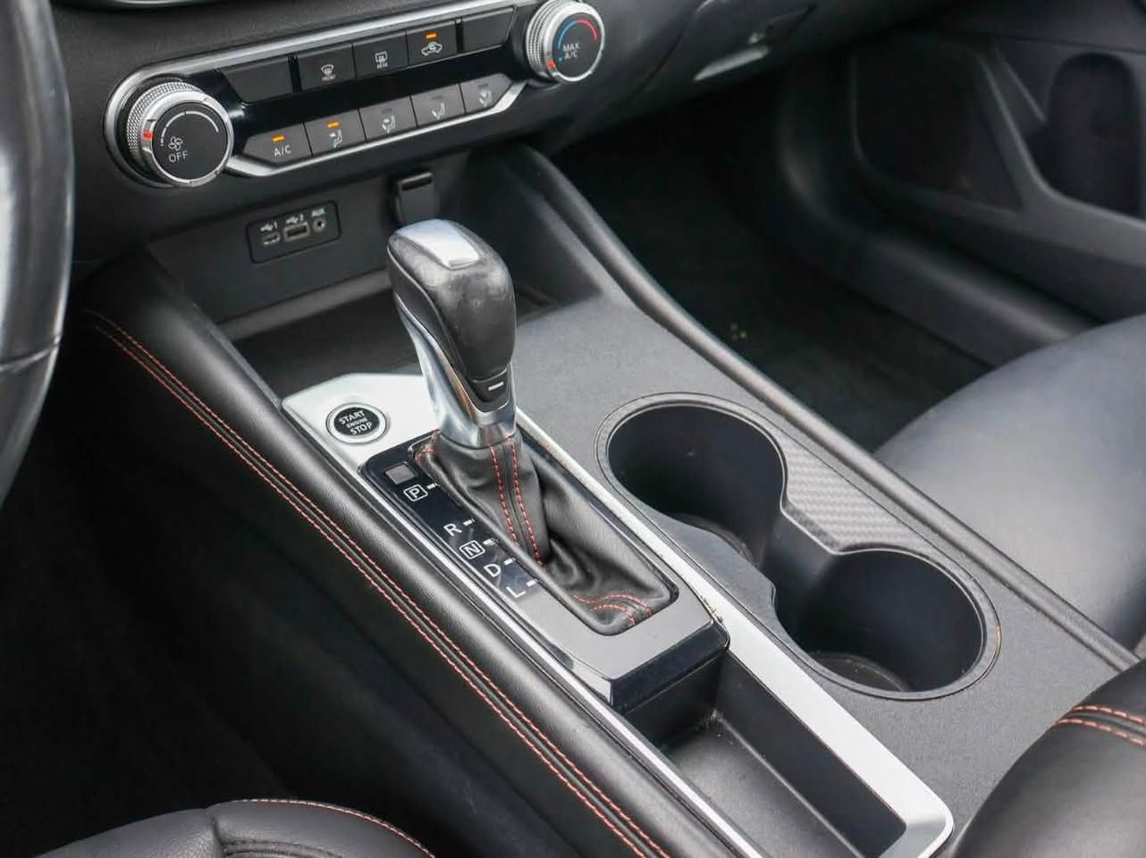 للبيع النقد فقط SR 2020
🚘 نيسان ألتيما SR موديل 2020

💰 السعر: $130 قابل للتفاوض

فول مواصفات SR، ما عدا فتحة السقف.

🔹 محرك 2.5 لتر

🔹 فئة SR الرياضية

🔹 داخلية سوداء بالكامل

🔹 كشنات سوداء

🔹 شاشة وسطية

🔹 كاميرا خلفية

🔹 تحكم بالمقود

🔹 مثبت سرعة

🔹 تشغيل بصمة

🔹 تشغيل عن بُعد

🔹 دخول ذكي

🔹 تحكم كهربائي بالمقاعد

🔹 تحكم أوتوماتيكي بالتكييف

🔹 أنوار LED

🔹 جنوط ألمنيوم رياضية خاصة بفئة SR

🔹 حساسات أمان ومساعدة للسائق

🔹 رادار وتحذير من الاصطدام

🔹 تحذير مغادرة المسار

🔹 مراقبة النقطة العمياء

🔹 نظام تثبيت السرعة المتكيف

🔹 السيارة بدون فتحة سقف

📌 السيارة نظيفة وتستحق المشاهدة. تعبان عليها السياره بشكل موطبيعي وكذالك مو. مثل الصور. بعد احلا. 

علماً ان السياره وارد امريكي حادثها جاملغ السايق فقط  مع 3قطع صبغ 

  السياره رقم بغداد  جديد شرط التحويل ثاني يوم للاستفسار الاتصال على الارقام التالي 

مكان السياره الضلوعيه ..قضاء بلد. صلاح الدين 

***********
