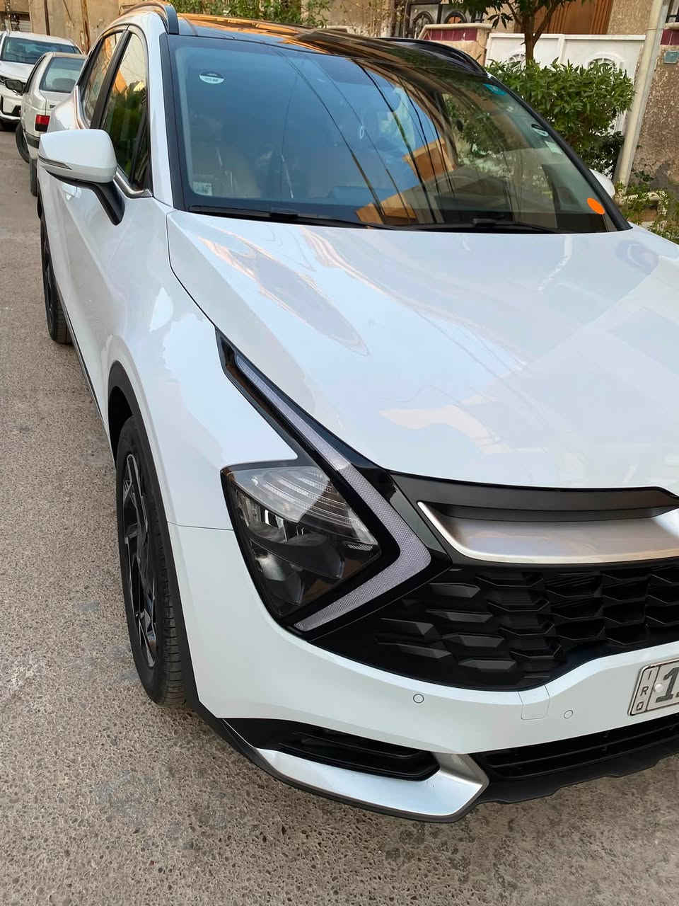 السلام عليكم اسبورتج ٢٠٢٥ خليجي فول مواصفات للاخير السيارة جديده بمعنه الكلمه ماشيه ١٩ الف مكفوله كفاله عامه السعر٢٣٣ مكان السيارة شارع فلسطين او البلديات التجار هاتف***********

