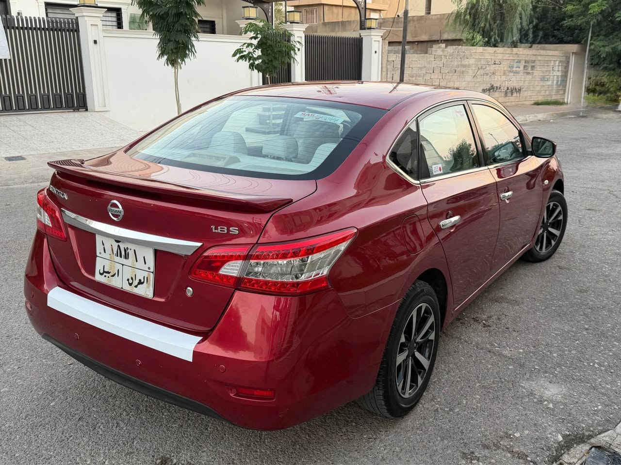 نيسان سنترا موديل ٢٠١٩ خليجي مكفولة كفالة عامة محرك كبير ١.٨ استيراد خاص سيارة مابي لا صبغ و لا تبديل ولا حالوب و لا جلح فقط بي مكانين بسيطات عالبارد حتى دعاميات بلادي كير و محرك مكفول و سونار موجود 
مواصفات 
ويل كروم اسود 
جنح خلفي 
لايتات امامية و خلفية زينون 
عتر نيكل + يدات نيكل 
حساس خلفي 
تحكم ستيرن + تحديد سرعة 
بلوتوث 
شاشة + كامرة 
داخل اصفر 
كشن جك 
تبريد قطعتين 
خدمات
محرك ١.٨ كبير مو محرك صغير ١.٦ 
كير اتوماتيك 
و بعد مواصفات هواية مكان سيارة كركوك سعر ١١٠ و بي مجال بسيط رقم موبايل *********** كركوك, العراق
