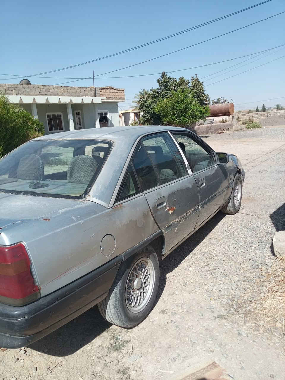 اوبل اوميكا 
السلام عليكم اوبل اوميكا حجم 20رقم نينوى فحص شرط التحويل الشرعي بل ديره كير توماتيك شرط محرك شرط كهربائيات كلها شغاله طخم امامي خلفي شرط طخم تواير جدد داخل جديد السيارة جاهزة السعر 17وبيها مجال مروس يرهم ***********
