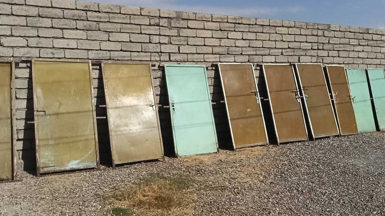 السلام عليكم
ابواب و شبابيك وهوائيات للبيع حديد ثقيل فصال الموصل
الشبابيك حديد ثقيل 4 ملم حتى جوم بيهن 
العدد 7
الابواب والملابن هم حديد ثقيل فصال الموصل
مكاني الشرقاط قرية شكرا 
الشراي يتصل ويتدلل
***********

