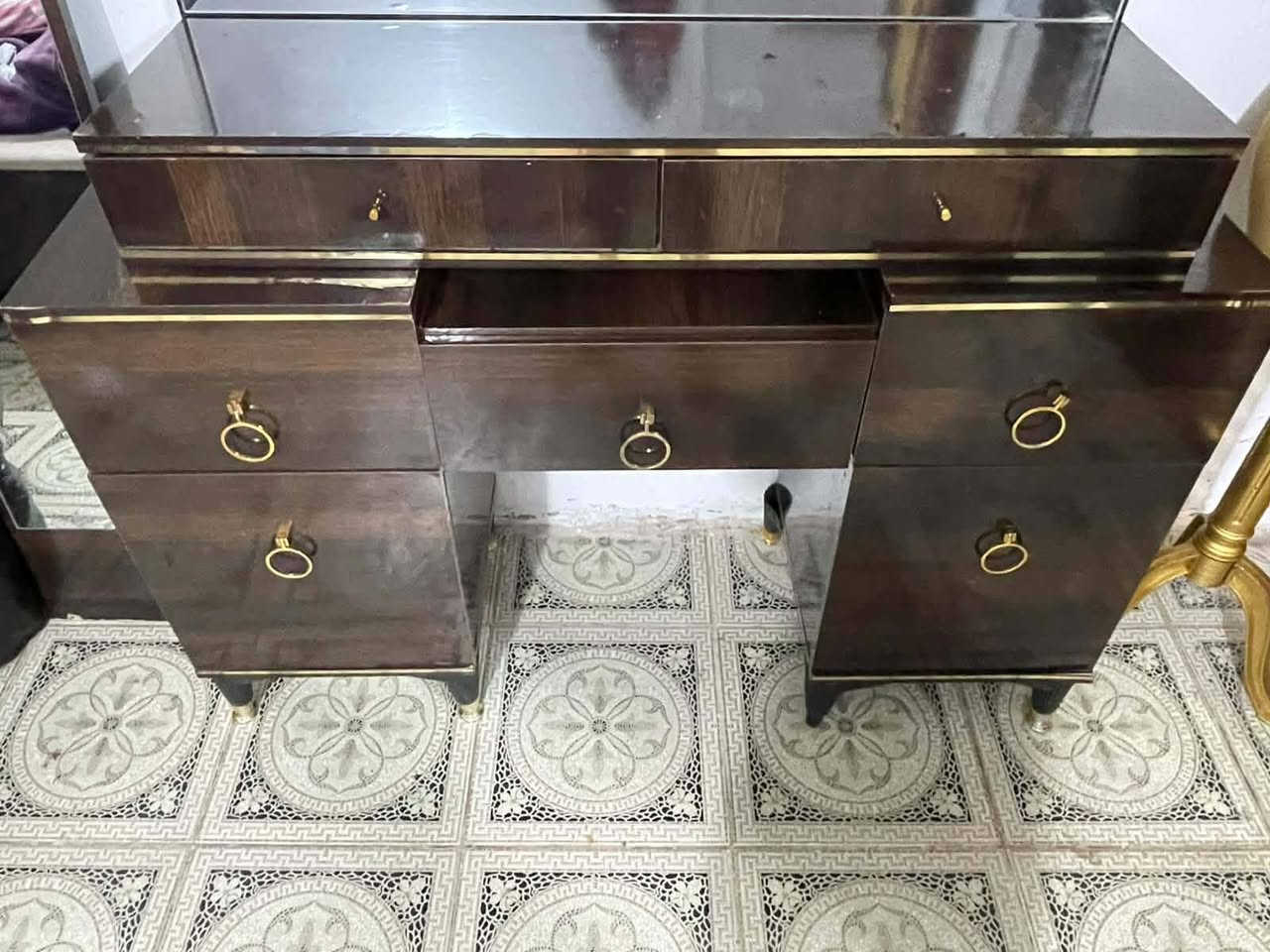 غرفه تركيه • للبيع