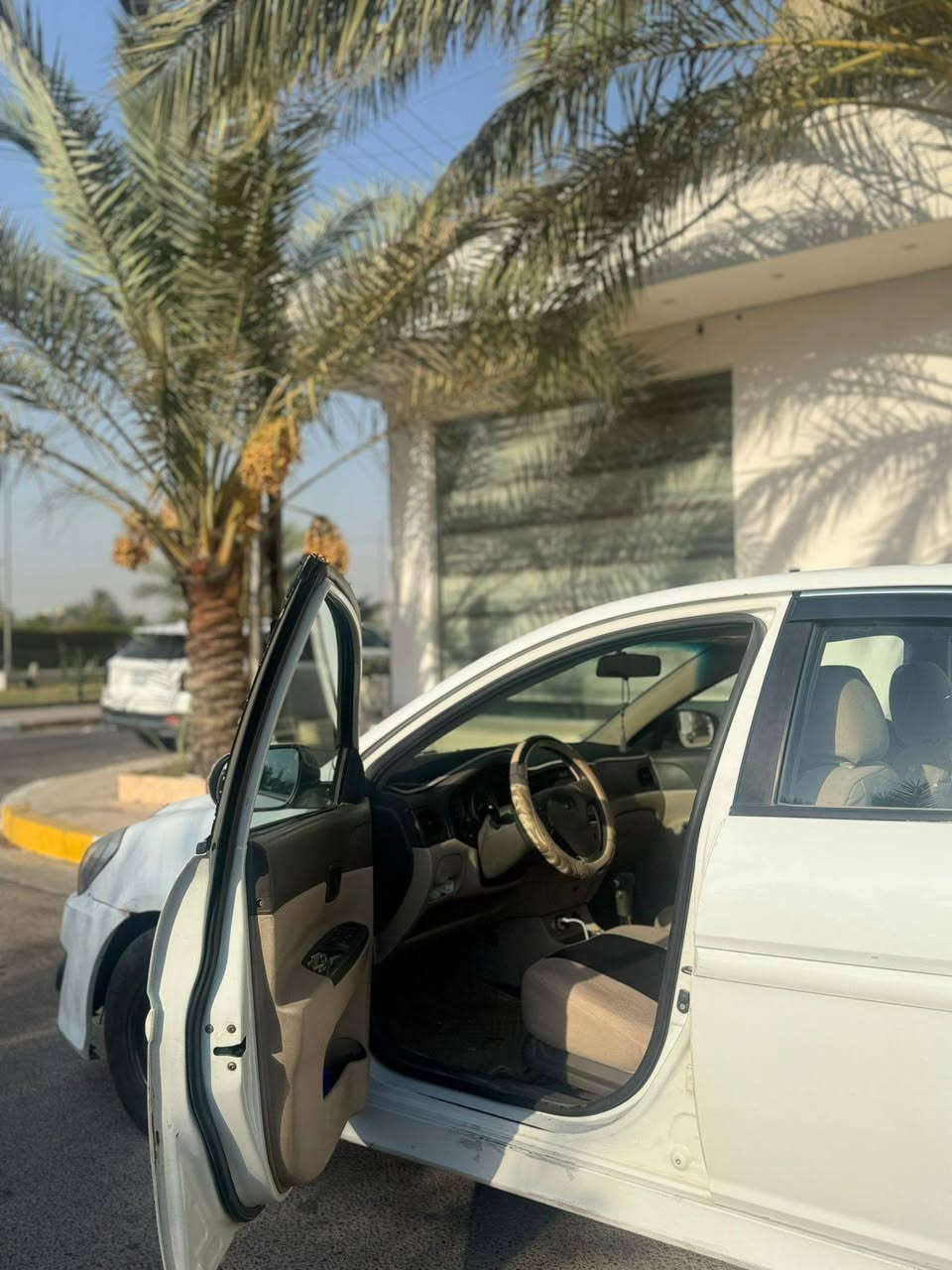السلام عليكم للبيع اكسنت موديل ٢٠١١ بغداد تحويل ثاني يوم
السيارة فتحة جام كهرباء اشاير بالمصري وبقية المواصفات المعروفة حادثها باب السايق حلوة السيارة ماليها اي نقص كلشي بيها شغال باتري جديد صدر جديد تبريد ثلج ماليها نقص مكانها بغداد حي الحسين
السعر ٨٠ وبيها مجال حك الجية
للاستفسار الاتصال بالرقم ***********
غير متواجد ع الفيس
