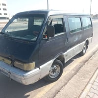كيه بسته للبيع مديل ٩٣ بسمي مصفره هيه ومرور محرك وكير خير من الله سنوي...