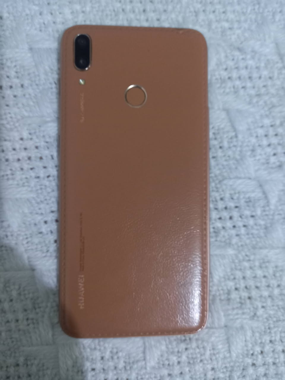 السلام عليكم✋ 
هواوي y7 برايم✅ 
ذاكره 64✅
كامراته واضحه فول📸
شحنه فول🔋
سماعاته كلها شغاله✅
صوته عالي✅
ببجي 40 فريم ✅
بصمه شغاله✅
فقط بي فطور بلشاشه ومماثر علمس كله شغال شرط
السعر🔋🔥45🔥 او مراوس حسب القناعه❤️
*********** فقط واتساب❤️
