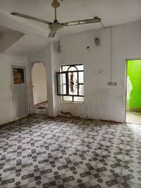 حي ميسان • ٦٥م • غرفة وصالة