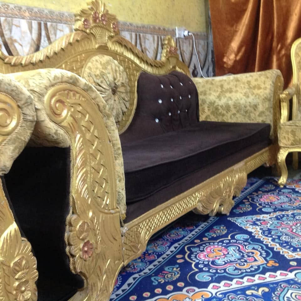 السلام عليكم تخم زان مصري اربع طعم مقعد بلوك ثقيل السعر٤٥٠وبي مجال بسيط الزعفرانيه اربع شوارع ***********
