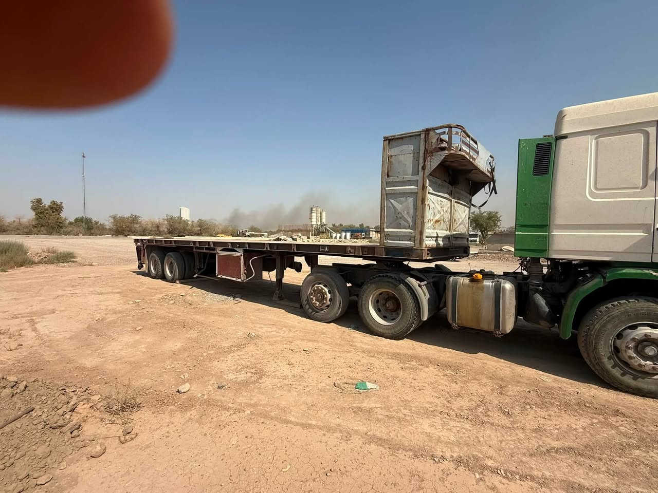 سكانيا موديل 93 مكينه دي اس مكينه تصرف دهن
بسمي السعر 200$ راس وعرباته بيها مجال ***********
***********
