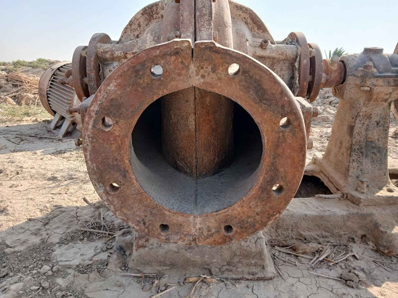 للبيع
ماطور ابو ٥٠ 
خنزيره ١٠ في ١٢
الديوانية 
للتواصل ***********
